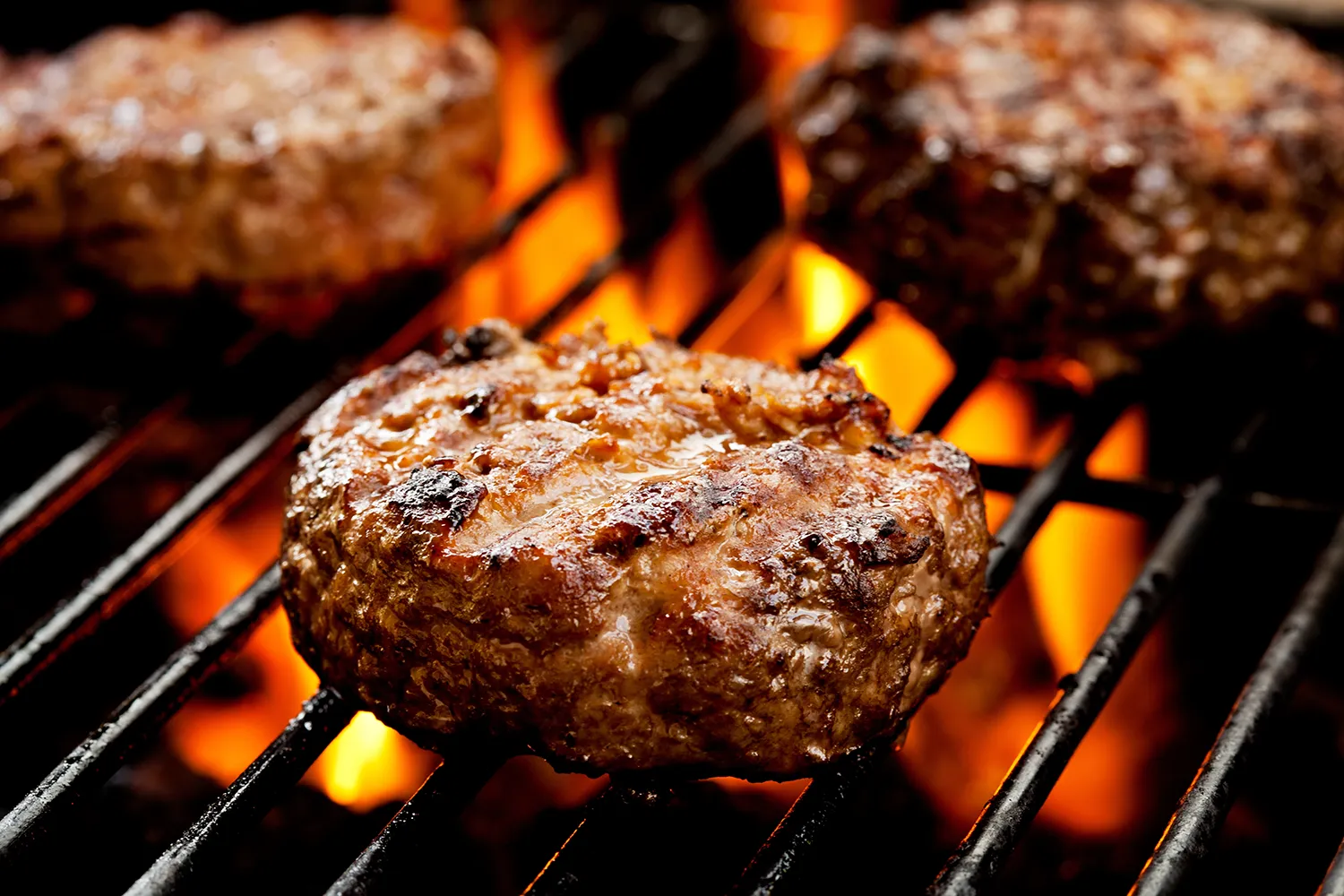 BURGER ON GRILL